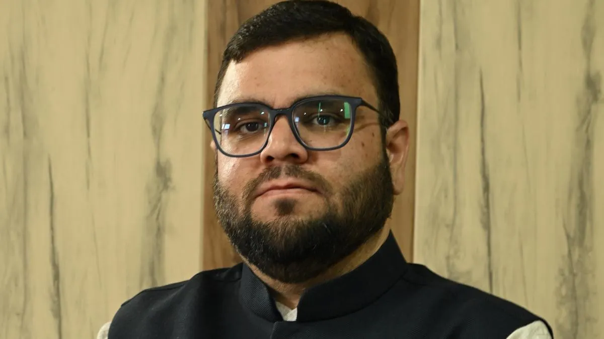 PDP legislator Mehdi moves &lsquo;Kashmiri Pandit and Migrant&nbsp;Reintegration Bill&rsquo; in J&K Assembly